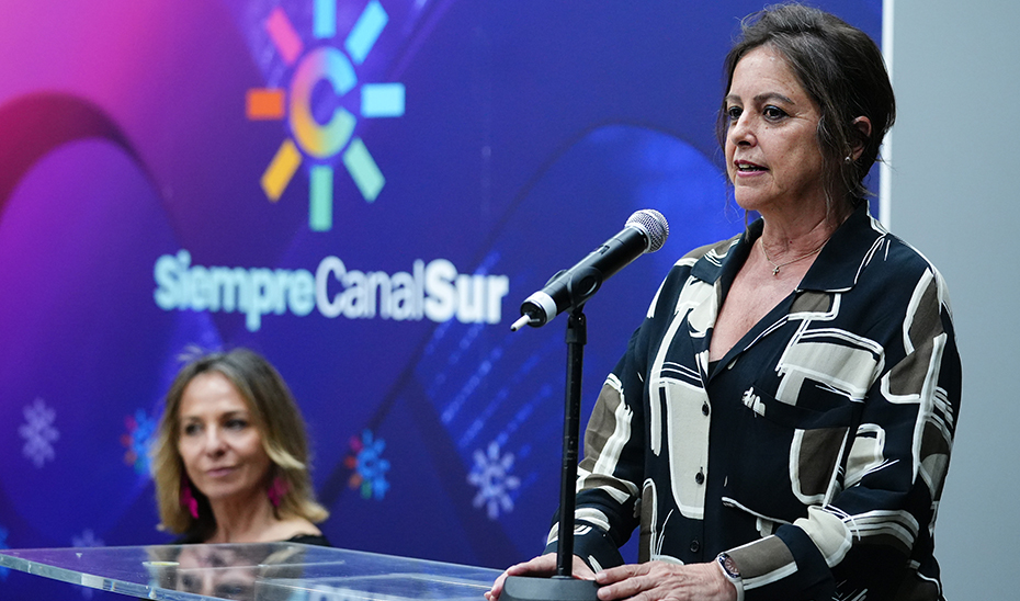 Catalina García, durante su intervención, en el acto de presentación de la serie documental.